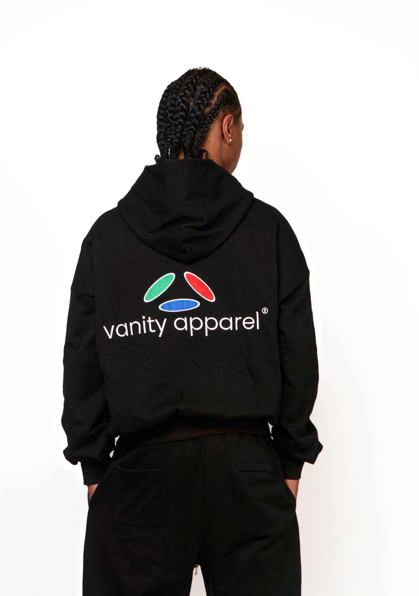 Essential black zipper (no flags)