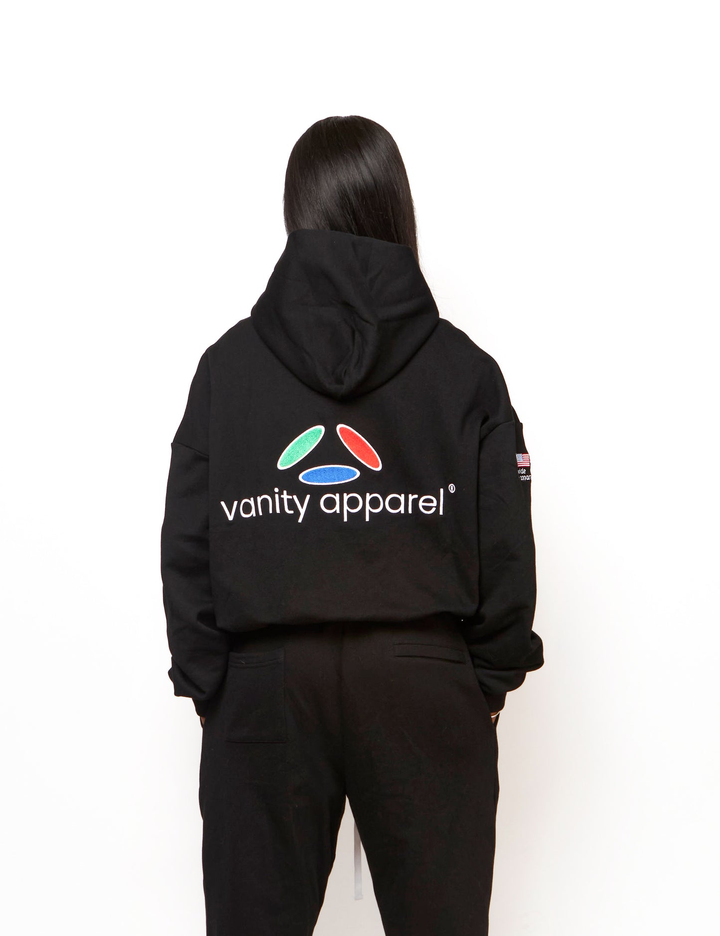 Essential black zipper (with flags)